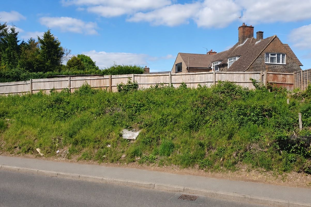 Land to the rear of, 1 Brook Road, Merstham, Redhill, Surrey, RH1 3EH