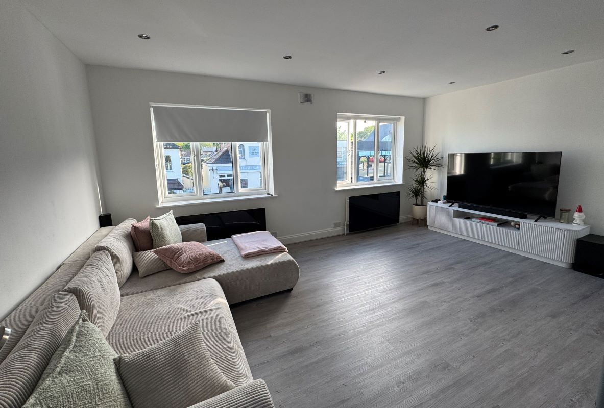 75 & 75C Queens Road, Buckhurst Hill, Essex, IG9 5BW