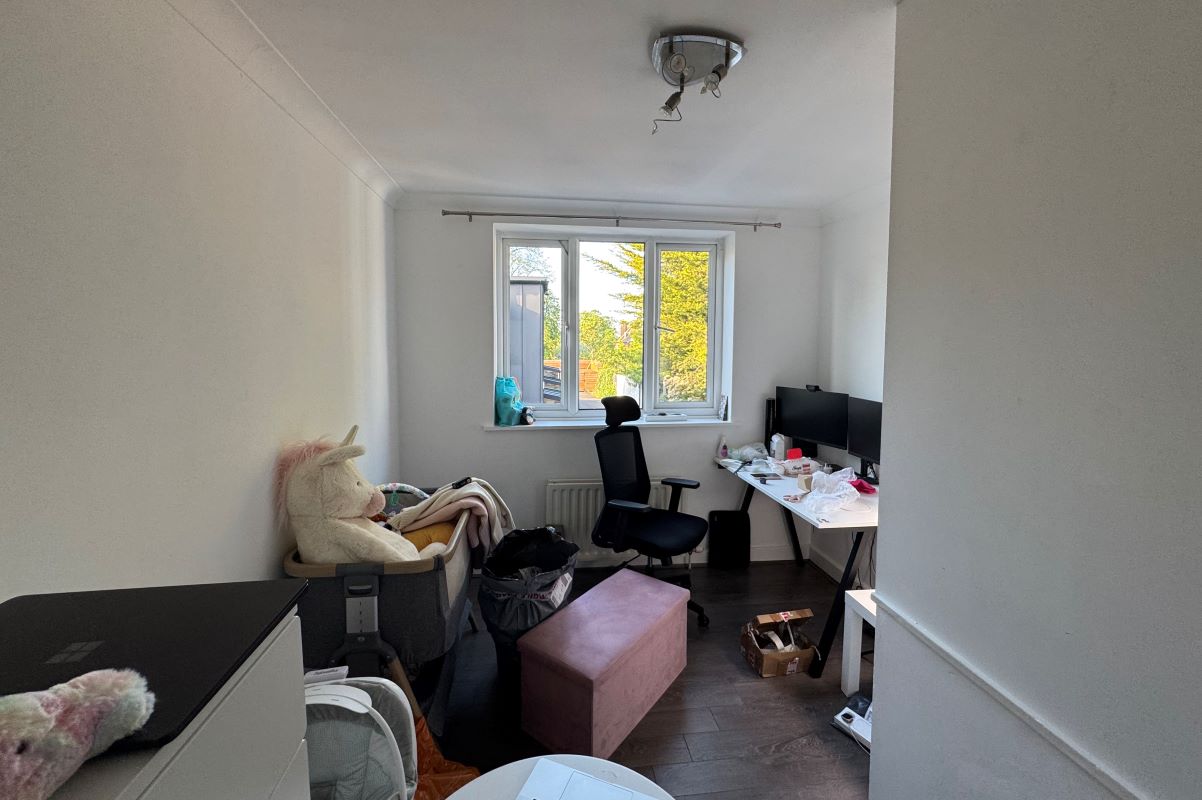 75 & 75C Queens Road, Buckhurst Hill, Essex, IG9 5BW