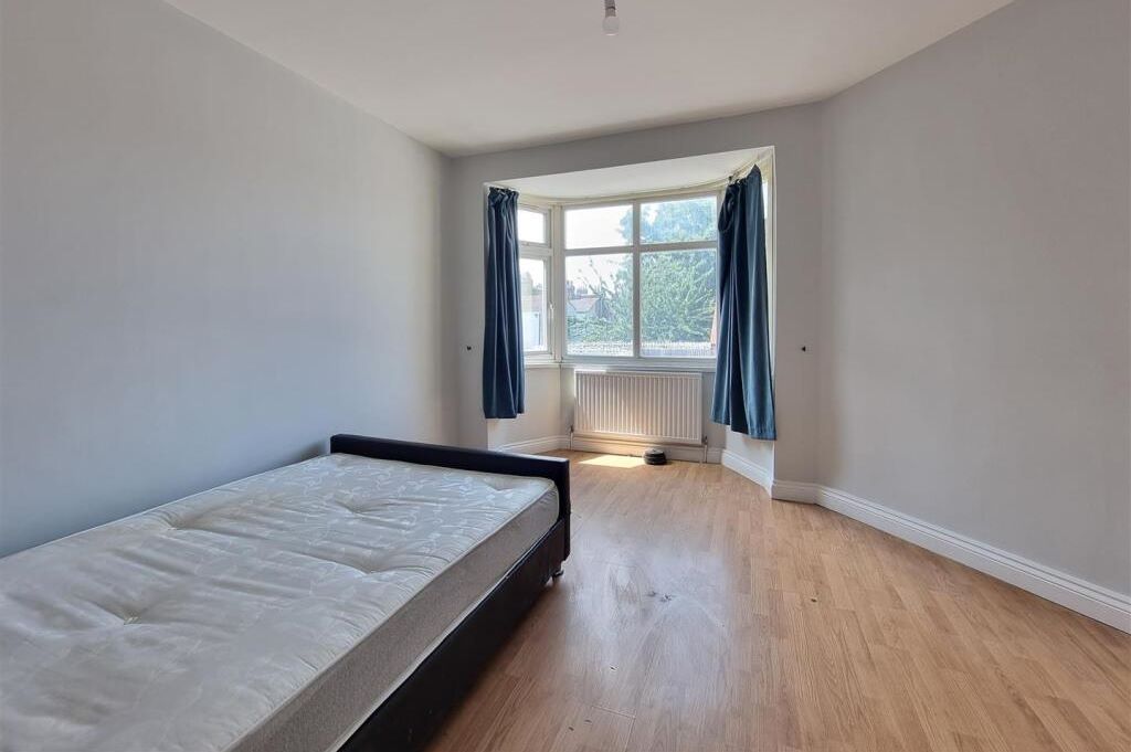 75A Longbridge Road, Barking, Essex, IG11 8TG - Strettons