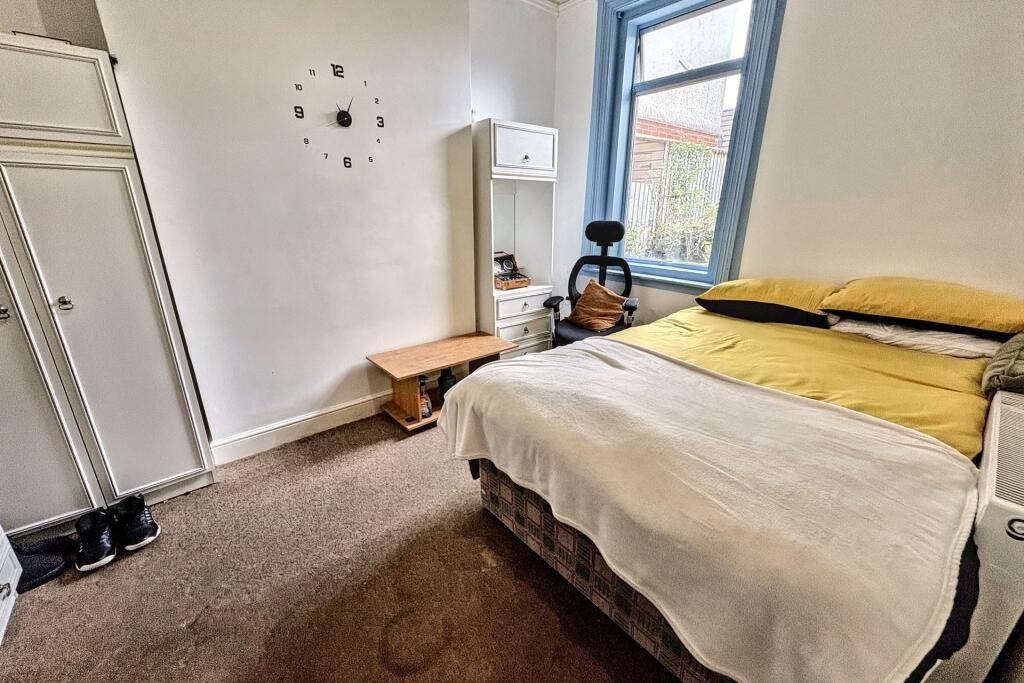 98 Gladstone Road East, Bournemouth, Dorset, BH7 6HQ -  Strettons