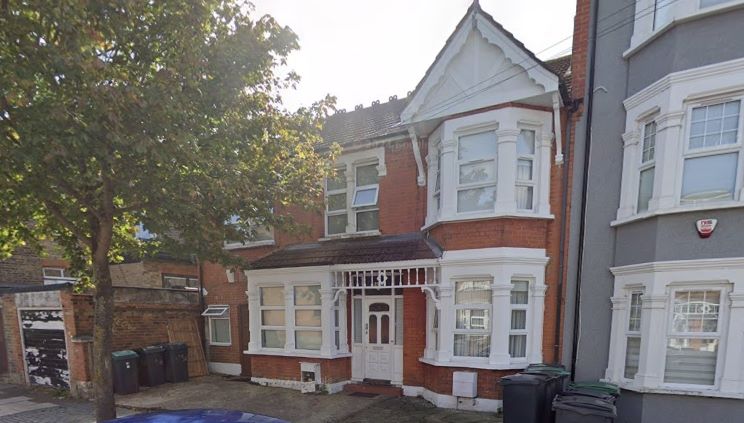 58 Lealand Rd, London N15 6JS