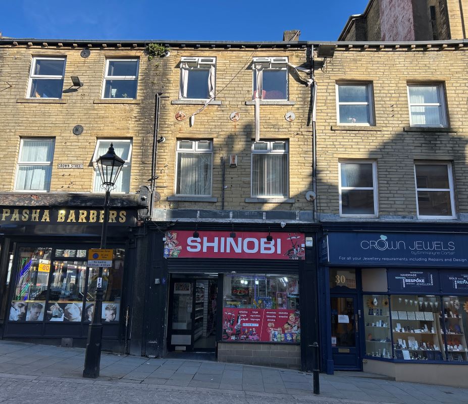 32 Crown Street, Halifax, West Yorkshire, HX1 1TT - Strettons