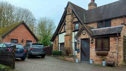 17 Brookside, Wappenham, Towcester, Northamptonshire, NN12 8SS -  Strettons