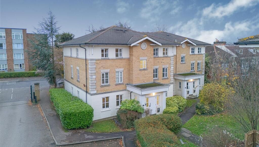 Air Space Above 1-12 Monkwood Close, Romford, Havering, RM1 2NQ -  Strettons