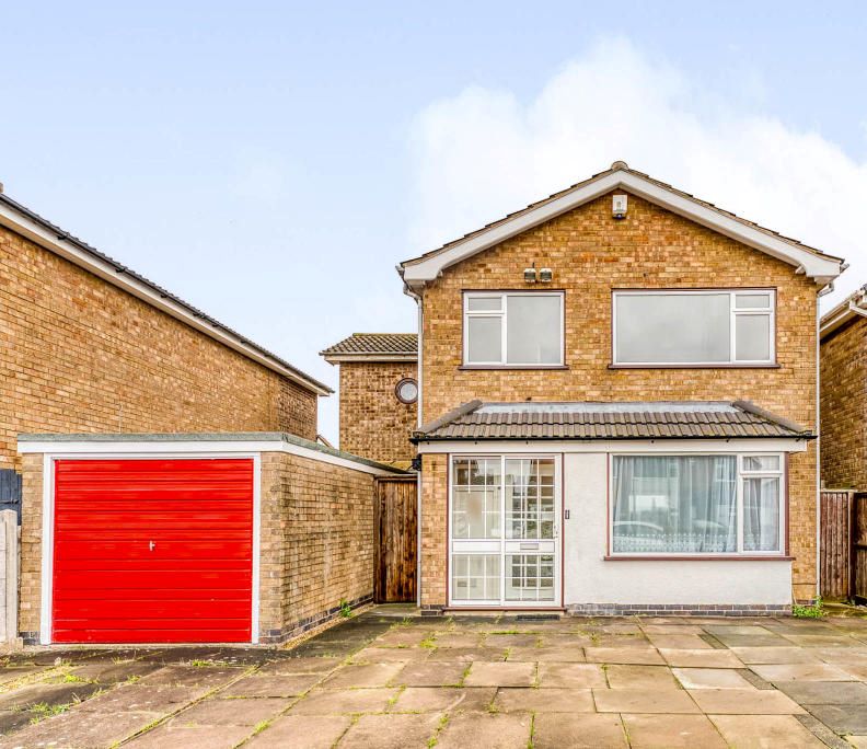 124 Windrush Drive, Oadby, Leicester, Leicestershire, LE2 4GL -  Strettons