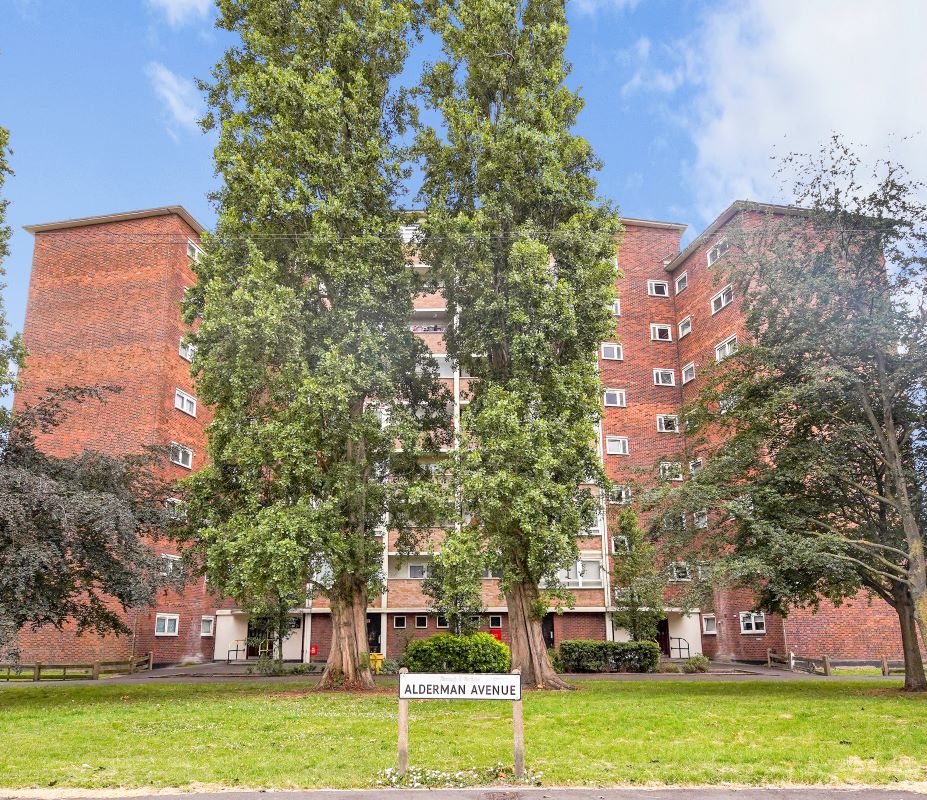 48 Triumph House, 45 Alderman Avenue, Barking, Essex, IG11 0LS -  Strettons