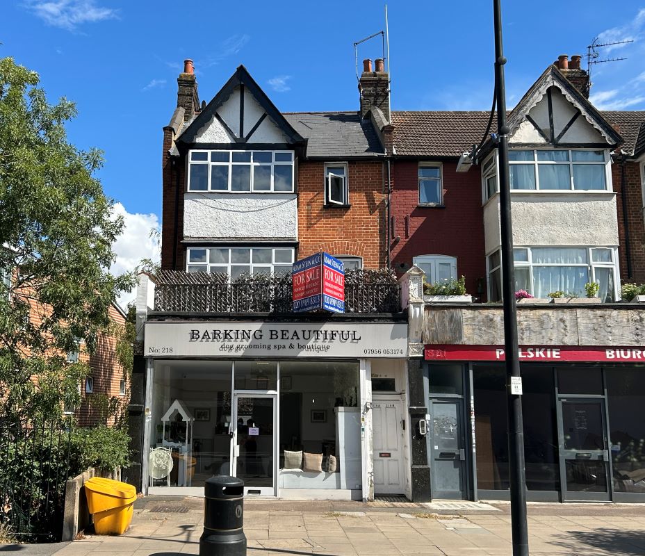 218 High Road, Woodford Green, Essex, IG8 9HH - Strettons