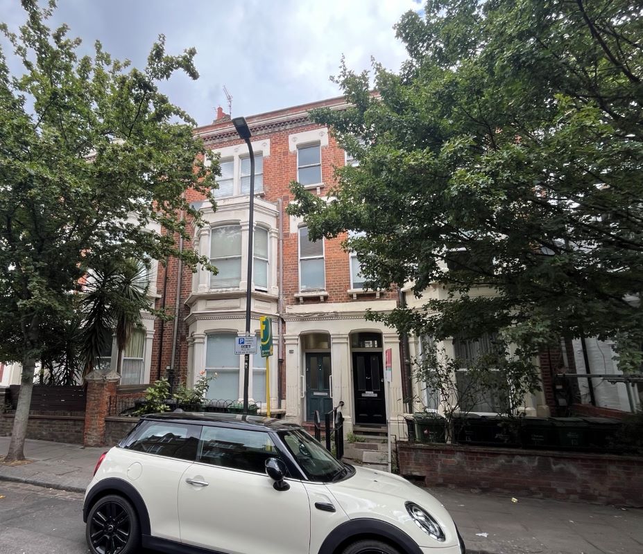 Flat C, 11 Gascony Avenue, Kilburn, London, NW6 4NB - Strettons