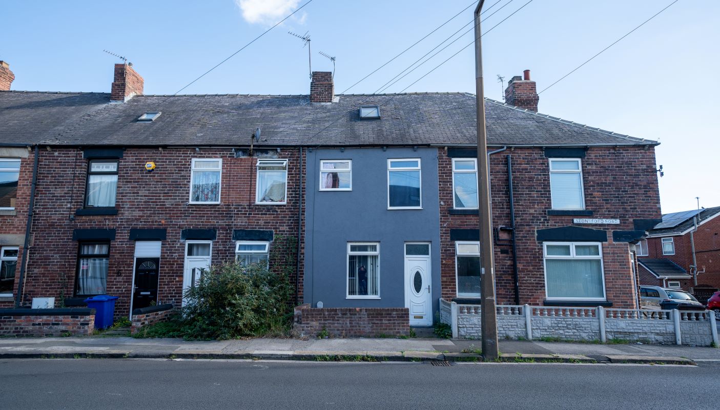 2 Stonyford Road, Wombwell, Barnsley, South Yorkshire, S73 8AF - Strettons
