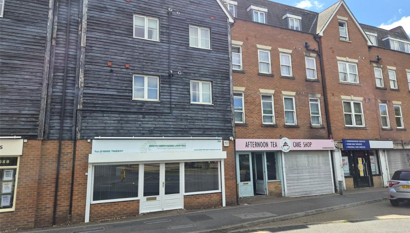 39 Highbridge Street, Waltham Abbey, Essex, EN9 1BD - Strettons