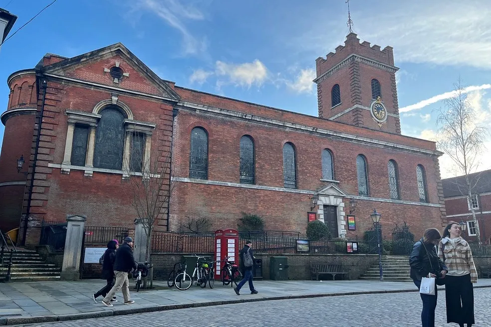 Vacant Former Telephone Kiosk with Potential for Alternative Uses