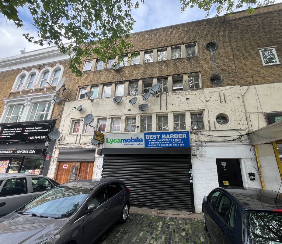 Flat 5, 315 Barking Road, London, Canning Town, E13 8EE -  Strettons