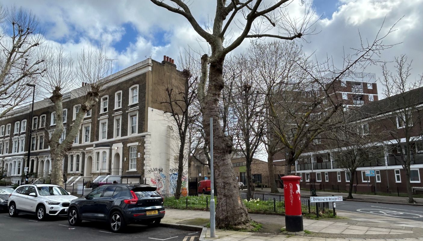 Land on the north of Old Ford Road, Bethnal Green, London, E2 9LY -  Strettons