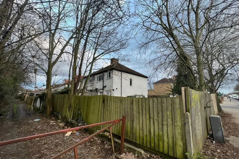 sold with 3 bedrooms through auction in 1 Saxon Avenue, Feltham