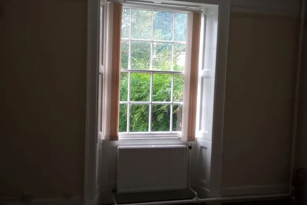 Flat sold with 5 bedrooms through auction in 2 Frenchgate, Richmond