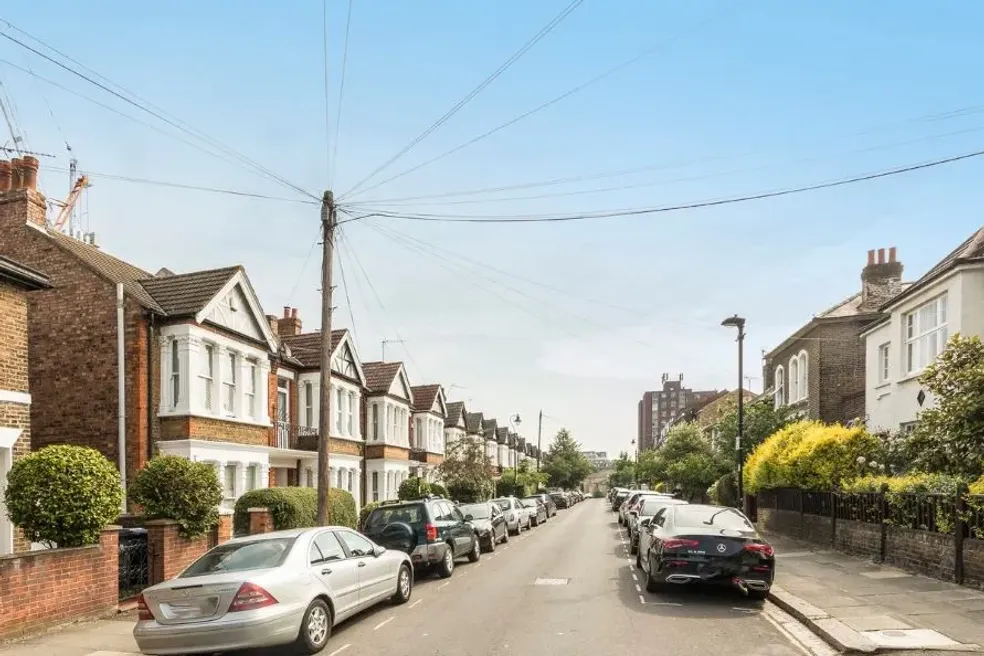 Land Development withdrawn through auction in 51 Mill Hill Road, London