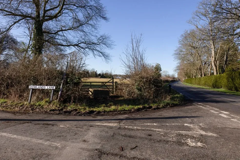 Land Development withdrawn through auction in Land at, Plough Road