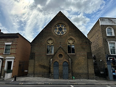Kenton Road, Hackney, E9 -  Strettons