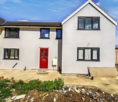 The Old Post Office, 1 Church End, Broxted, Dunmow, Essex, CM6 2BU - Strettons