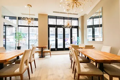 38C Kensington Church Street, Kensington, London, W8 4BX -  Strettons