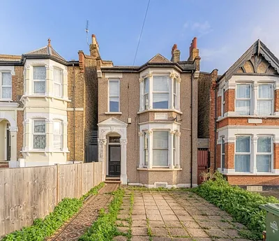 48A Queens Road, Leytonstone, Waltham Forest, E11 1BB -  Strettons