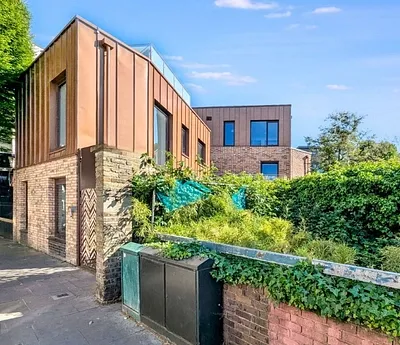 134 Battersea High Street, London, SW11 3JR - Strettons