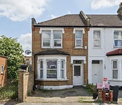 43 Natal Road, Ilford, Essex, IG1 2ES -  Strettons