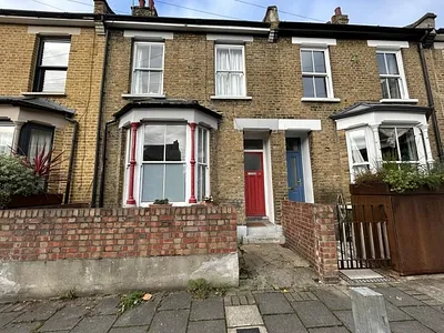 Bushberry Road, Homerton, LONDON, E9 5SX -  Strettons