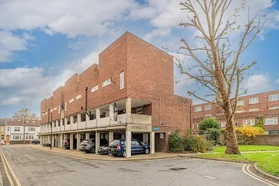 Bradwell Mews, London -  Strettons