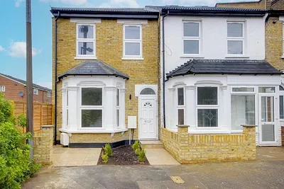 Daventry Avenue, London, Greater London, E17 -  Strettons