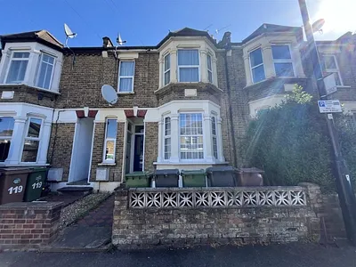 Francis Road, Leyton, London, E10 6PL -  Strettons