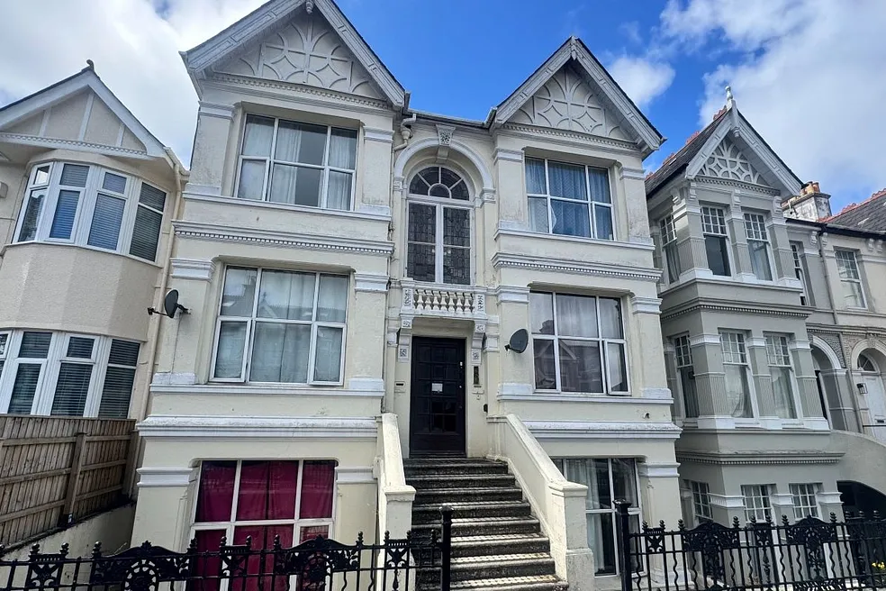 51 Peverell Park Road, Plymouth, Devon, PL3 4LT -  Strettons