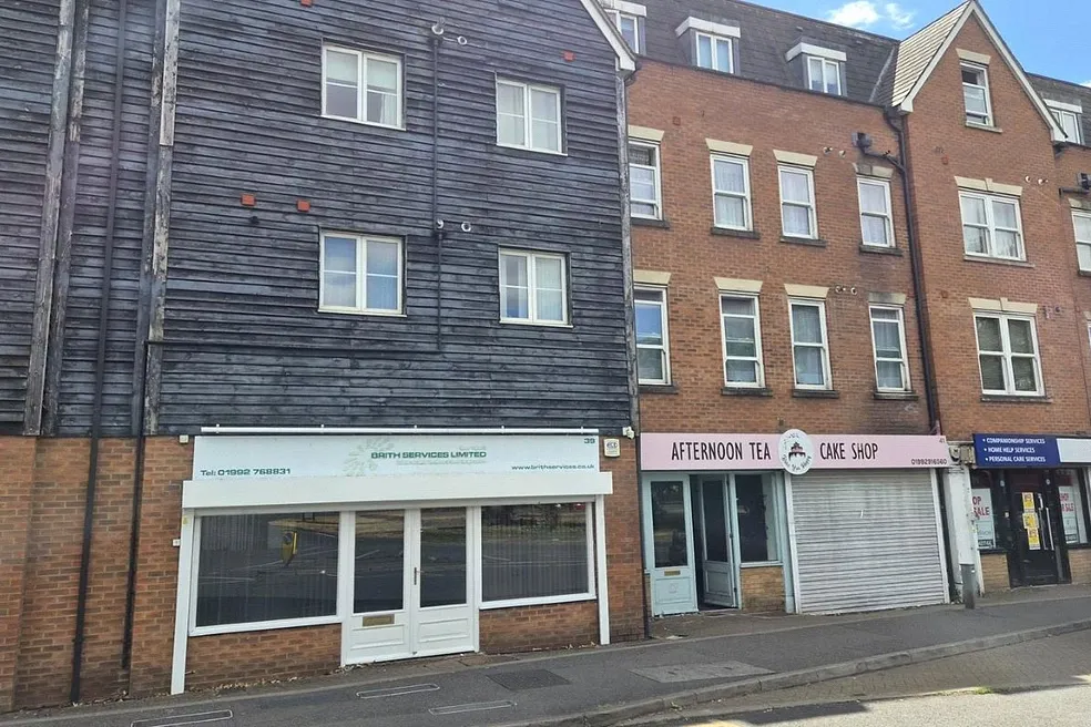 Vacant Long Leasehold Ground Floor Commercial Property