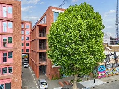 Cask Works, 1-6 Stour Road, Hackney Wick, London, E3 2NT -  Strettons