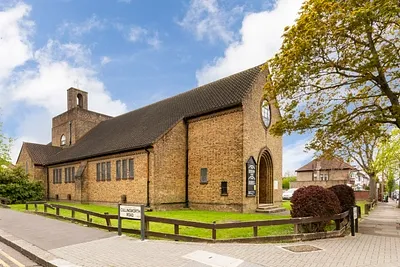 St Francis of Assisi, Fleetwood Road, Dollis Hill, London, NW10 1NR -  Strettons