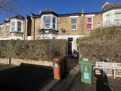 Morley Road, Leyton, London, E10 6LH -  Strettons