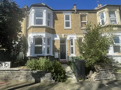 Scotts Road, Leyton, London, E10 -  Strettons