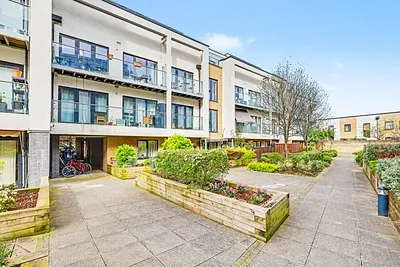 Lucida Court, London, E17 - Strettons