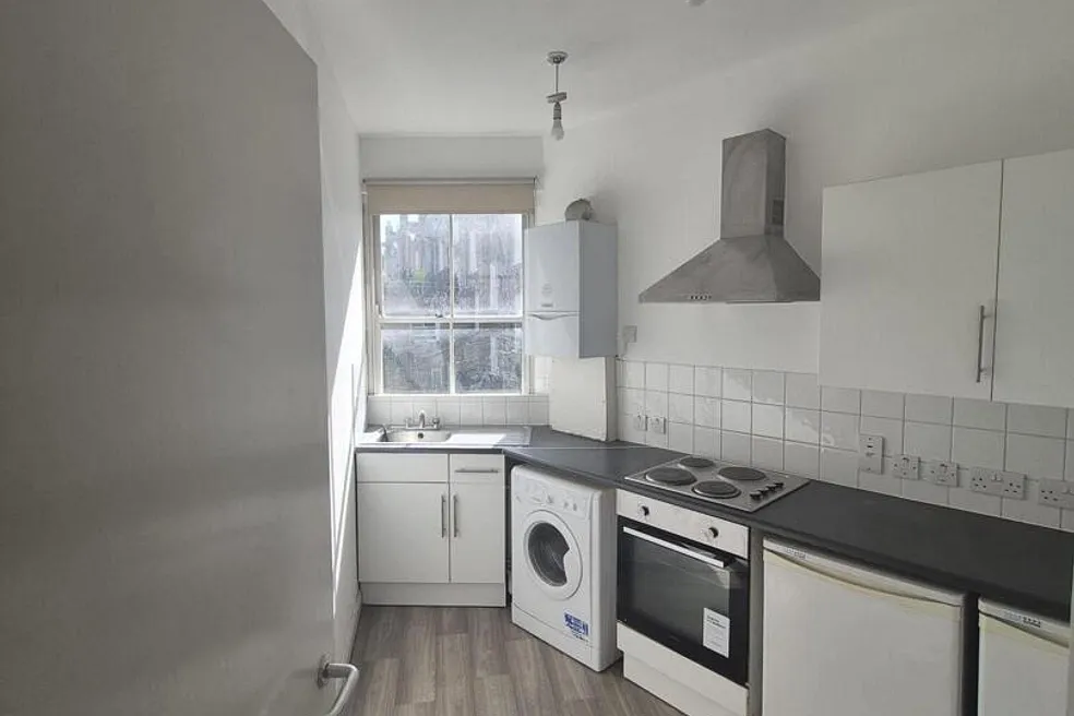 Well Street, Hackney, London, E9 -  Strettons