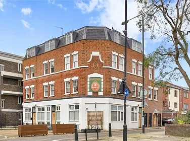 Stepney Causeway, London - Strettons