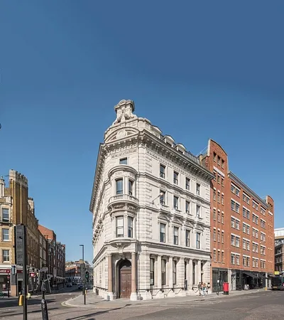 89 Charterhouse Street, Third Floor, London, EC1M 6PE - Strettons