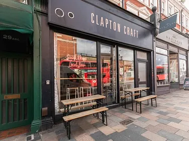31 St. John's Hill, London, SW11 1TT - Strettons